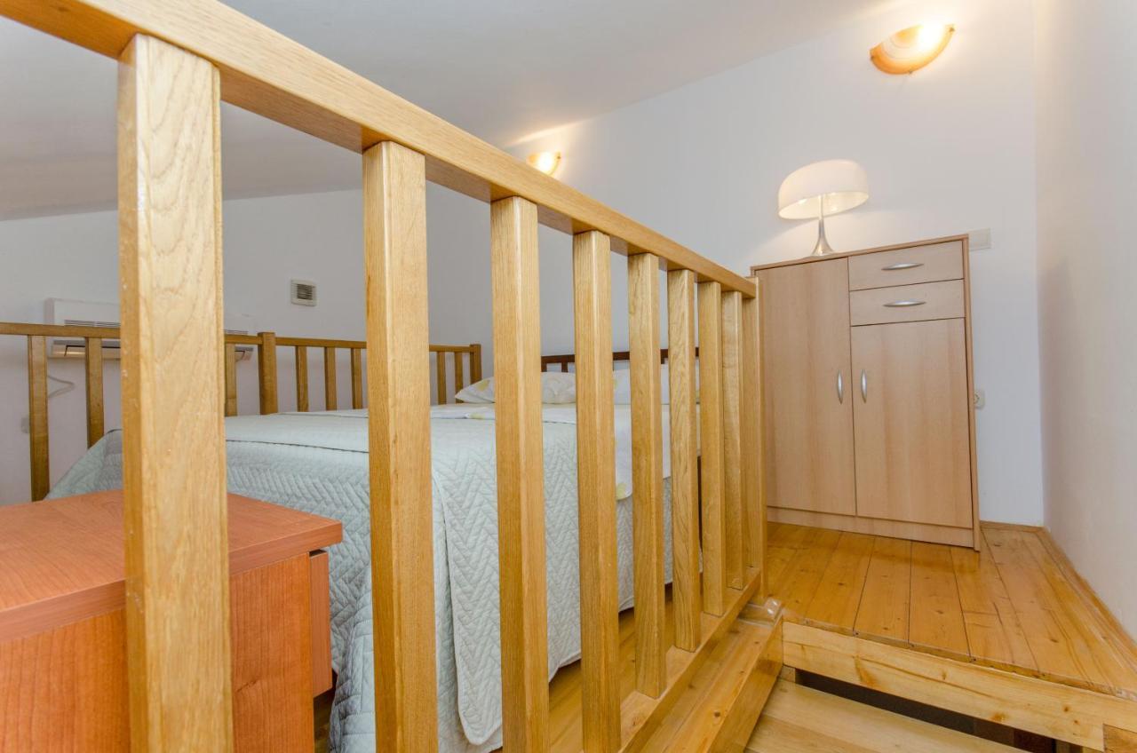 Knezovicapartments Živogošće Exteriör bild