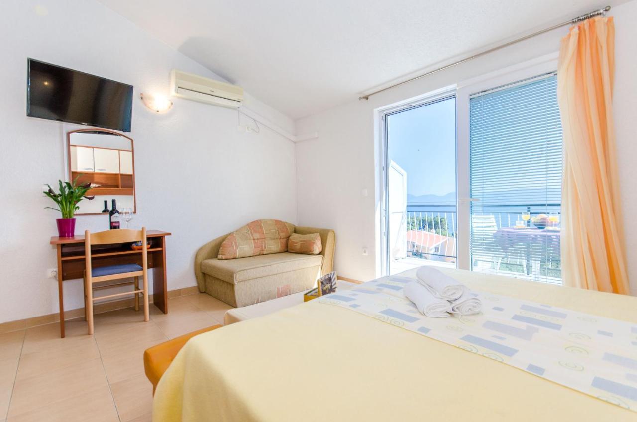 Knezovicapartments Živogošće Exteriör bild