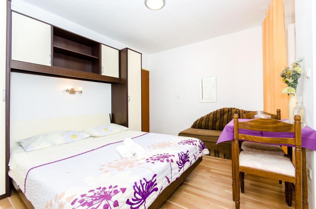 Knezovicapartments Živogošće Exteriör bild