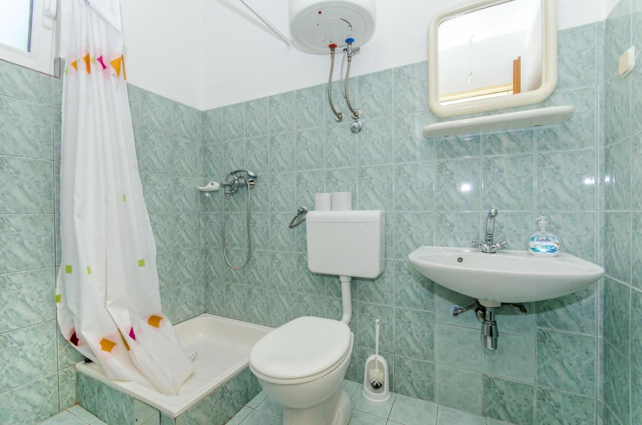Knezovicapartments Živogošće Exteriör bild