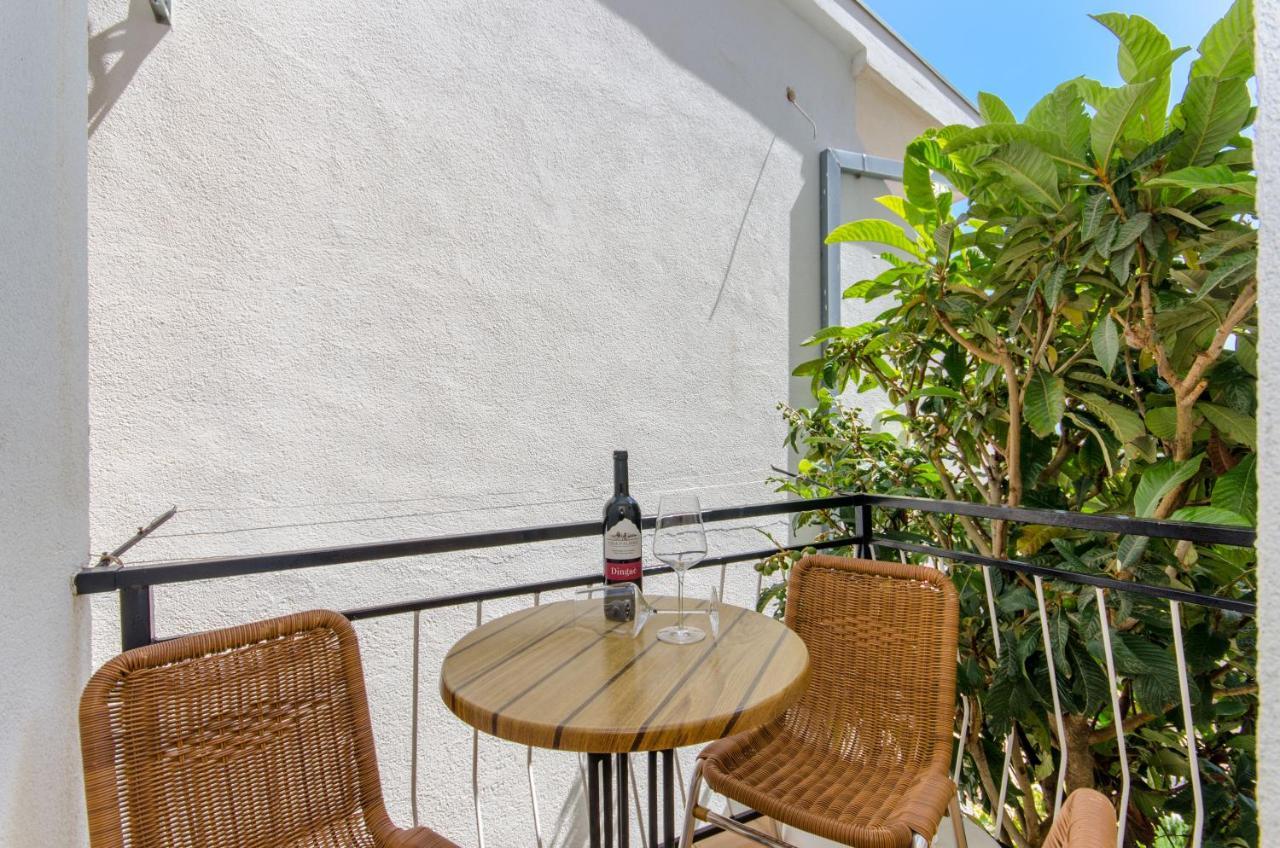 Knezovicapartments Živogošće Exteriör bild