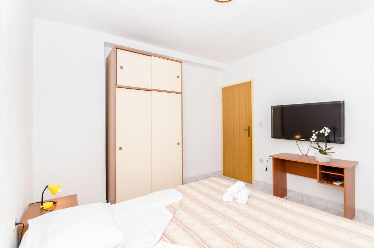 Knezovicapartments Živogošće Exteriör bild