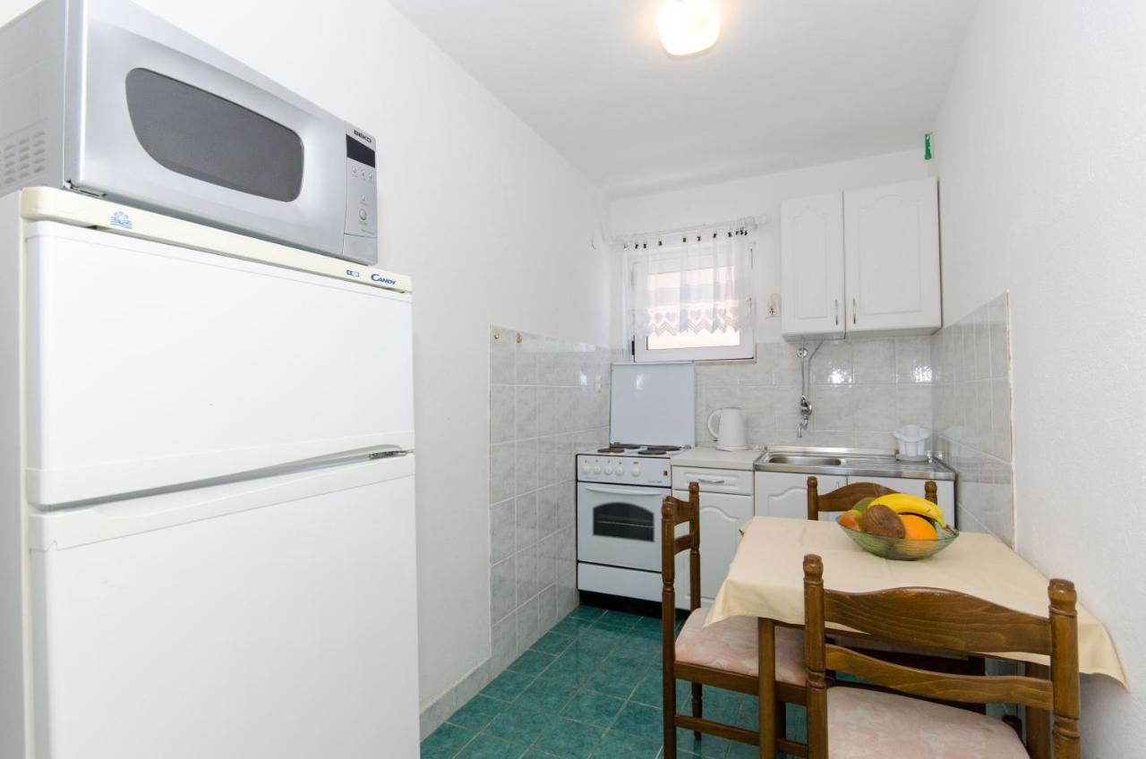 Knezovicapartments Živogošće Exteriör bild