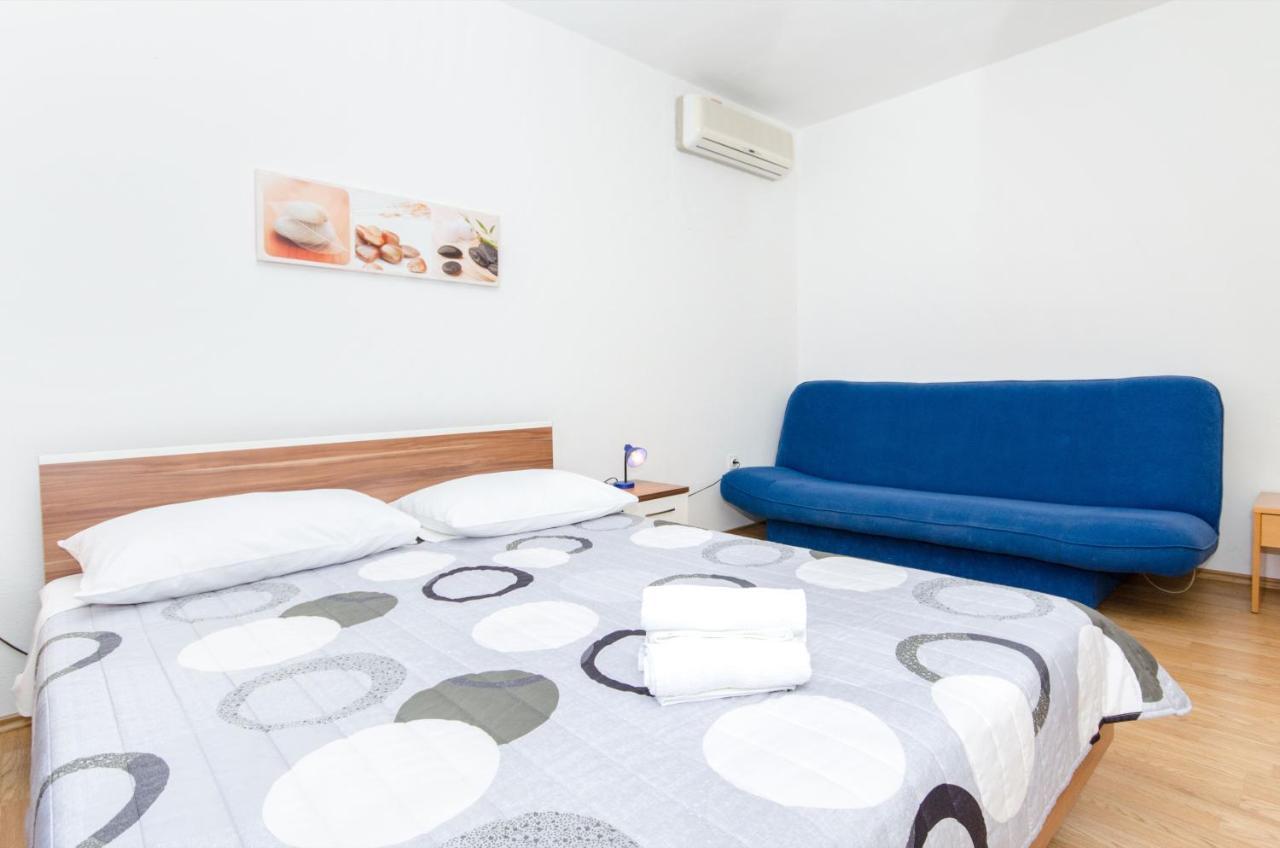 Knezovicapartments Živogošće Exteriör bild